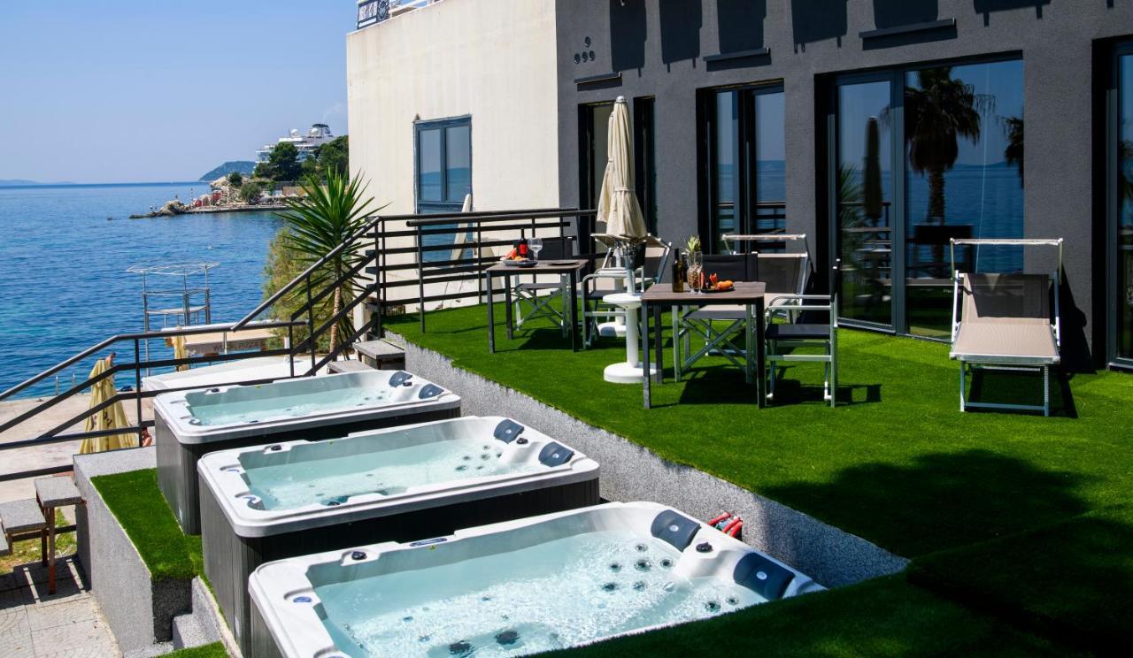 Via Mare Luxury Rooms สปลิท ภายนอก รูปภาพ